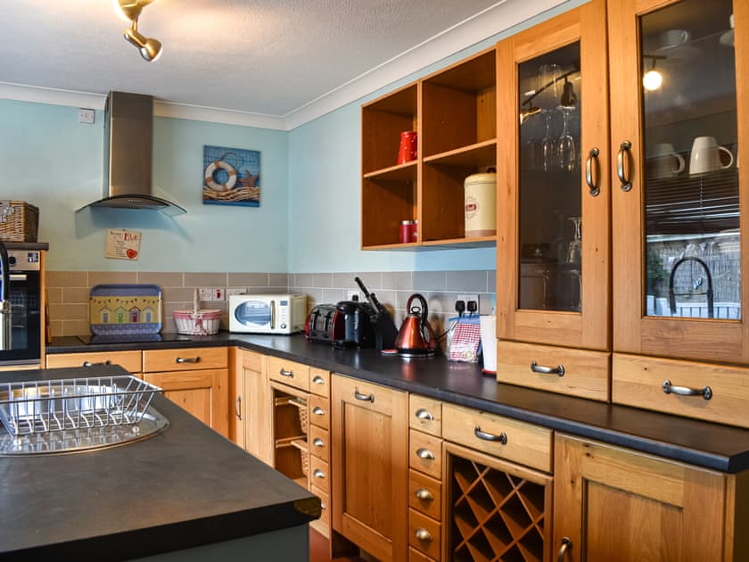 Kitchen | Gwel Y Don, Pentraeth