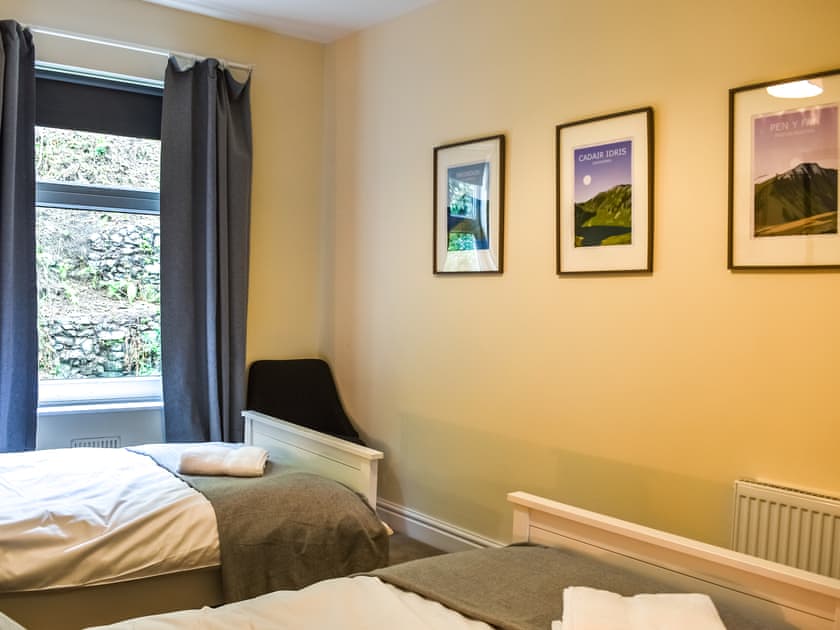 Twin bedroom | Coed Gwydyr, Trefriw near Betws Y Coed
