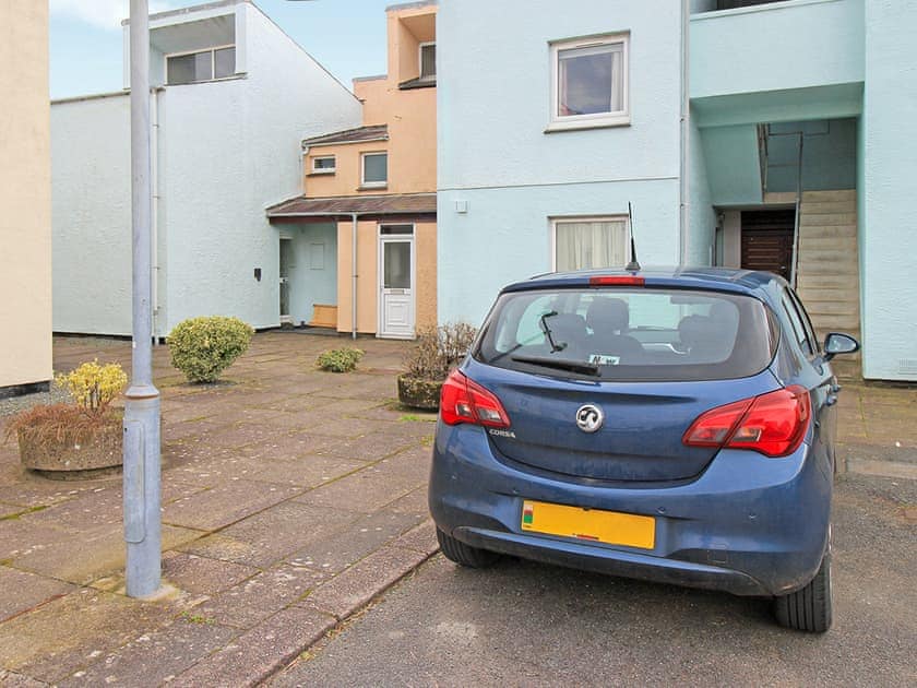 Exterior | Spacious Villa with Views, Porthmadog