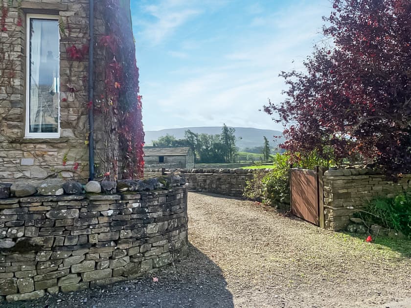 Exterior | Bushby Cottage, Hardraw near Hawes