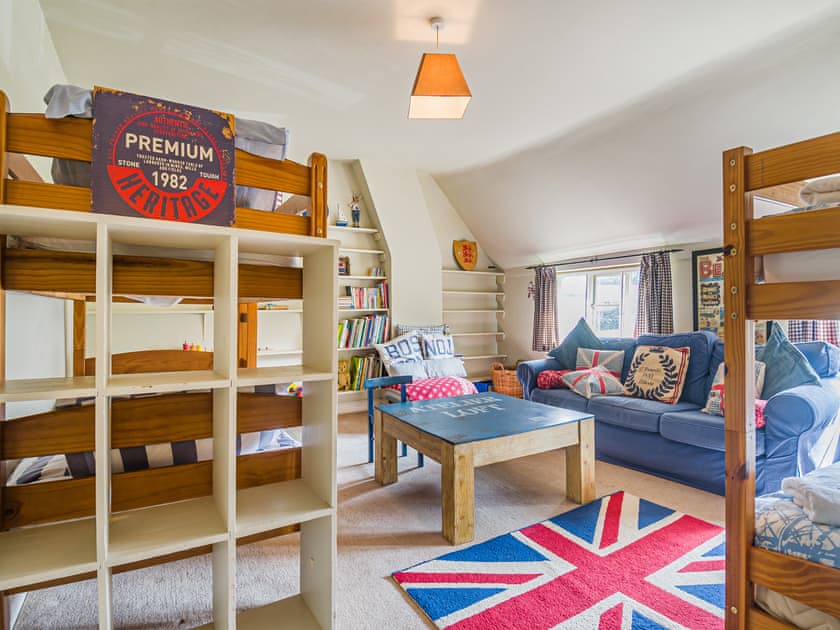 Bunk bedroom | Swan House, Wangford, near Southwold