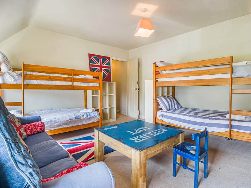 Bunk bedroom | Swan House, Wangford, near Southwold