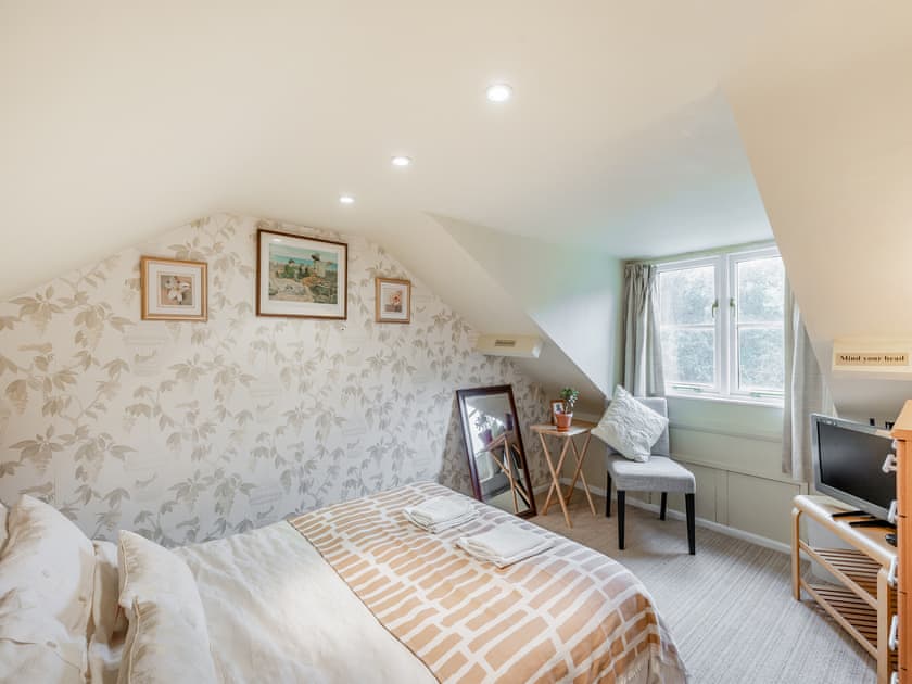 Double bedroom | Oak Villa, Drybrook