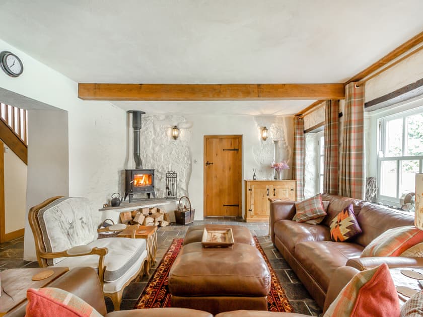 Living room | The Coach House - Dan Y Graig, Crickhowell