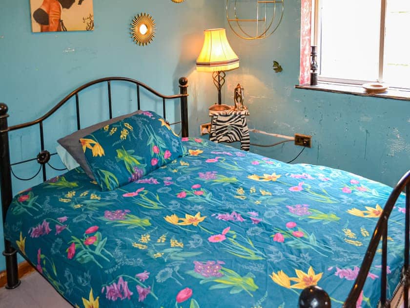 Double bedroom | Dormy’s Cottage - Tufties, Skegness