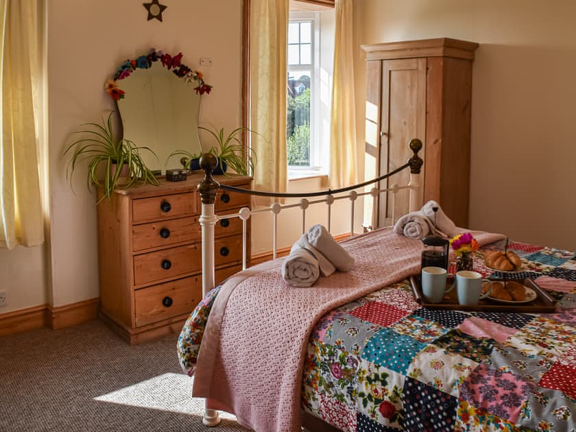 Kingsize bedroom  | St Judes, Mundesley, near North Walsham