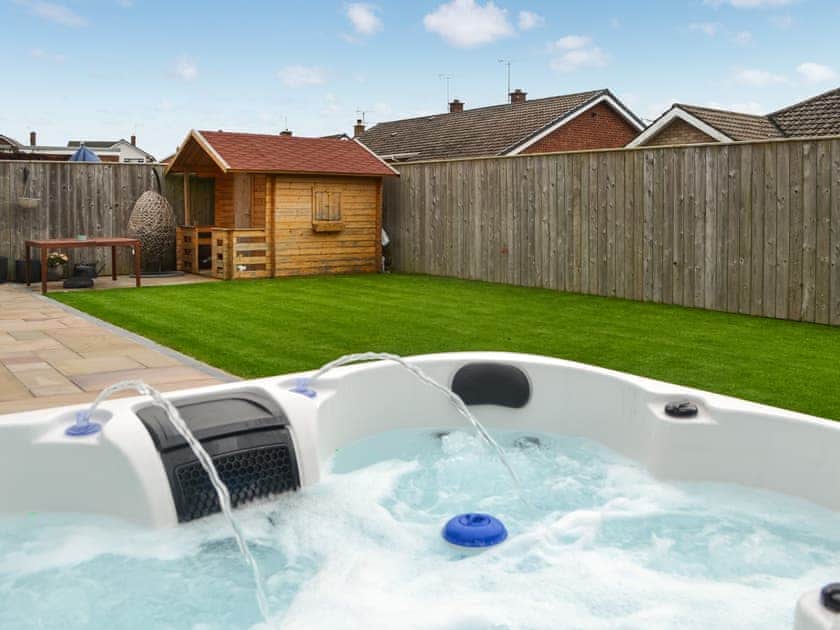 Jacuzzi | Oceans 44, Bridlington