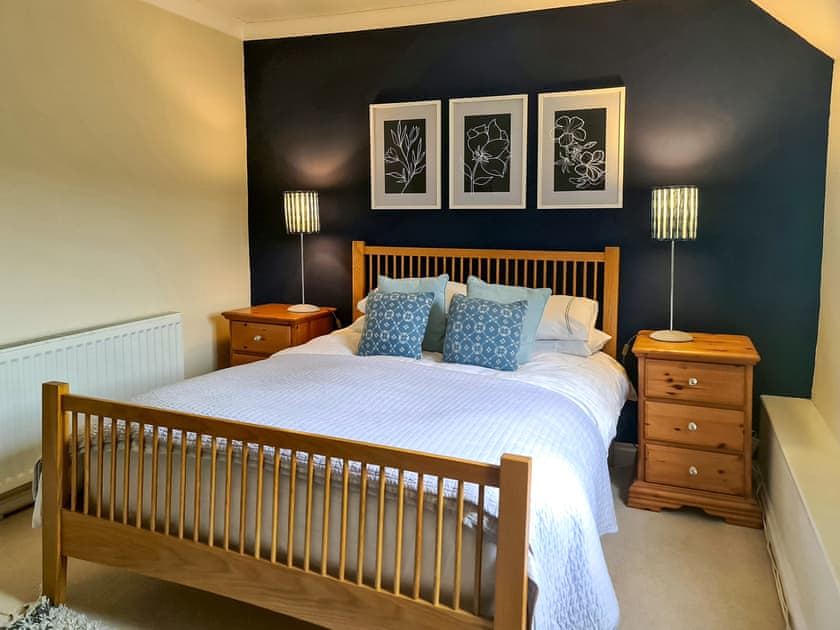 Super king bedroom  | Taliaris Isaf, Llandeilo