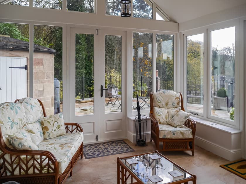 Sun room | Acacia Cottage, Bolehill, Matlock