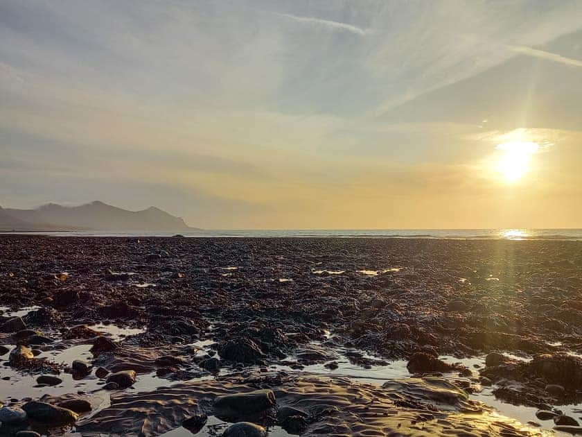 Surrounding area | Bryn Derw, Caerarfon