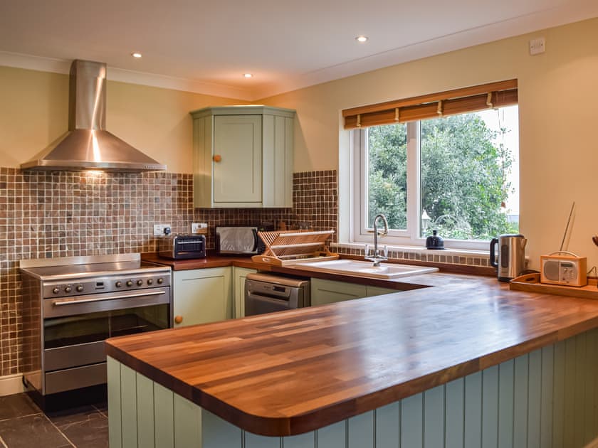 Kitchen/diner | Maes Ernin, Mathry, near Fishguard