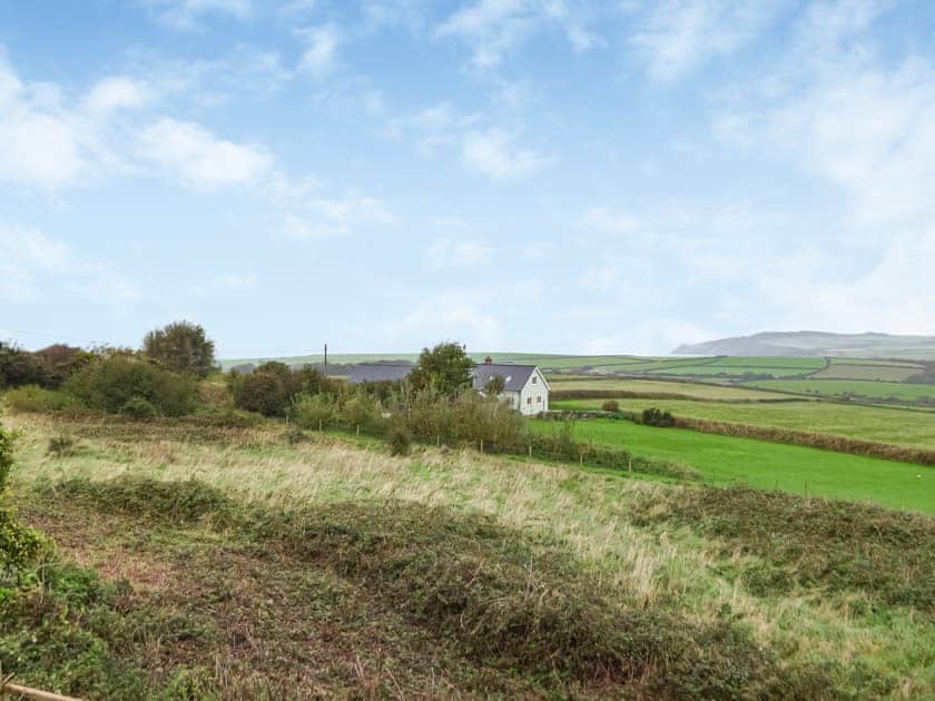 Surrounding area | Maes Ernin, Mathry, near Fishguard