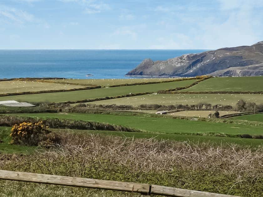 Surrounding area | Maes Ernin, Mathry, near Fishguard