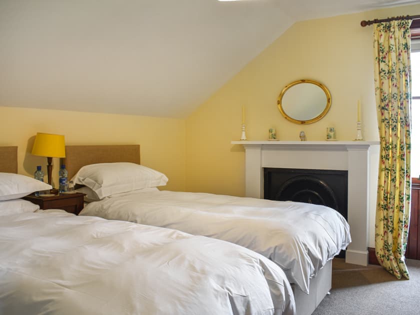 Twin bedroom | Gleneffock Farmhouse, Glenesk, near Brechin