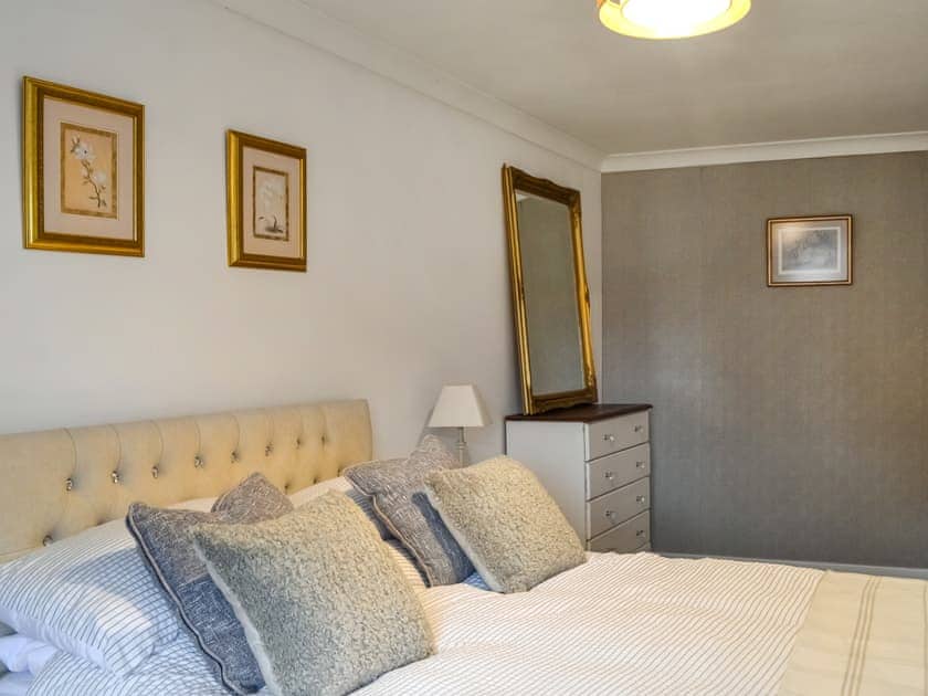 Double bedroom | George Apartment 54, Whithorn