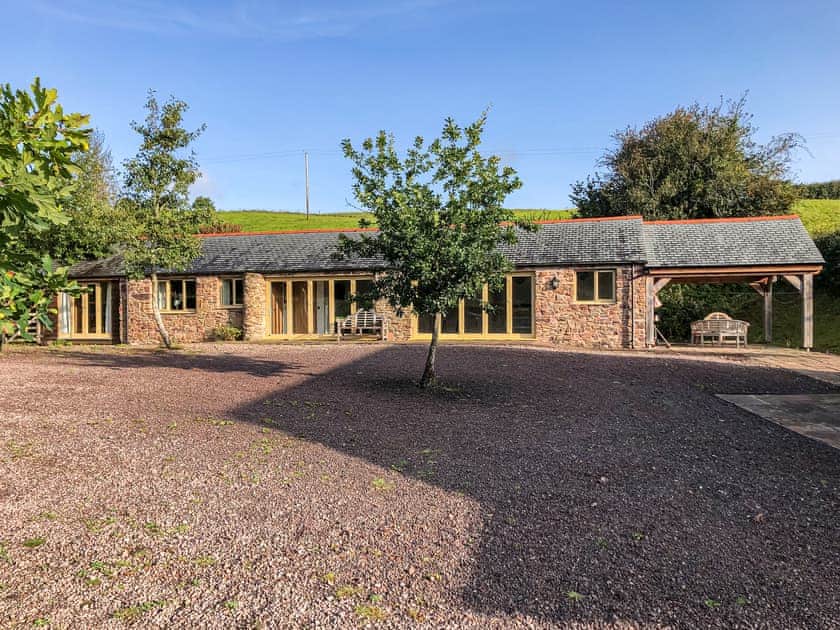 The pool house is single storey and stone-built | Beer Farm, Waterrow, near Wiveliscombe