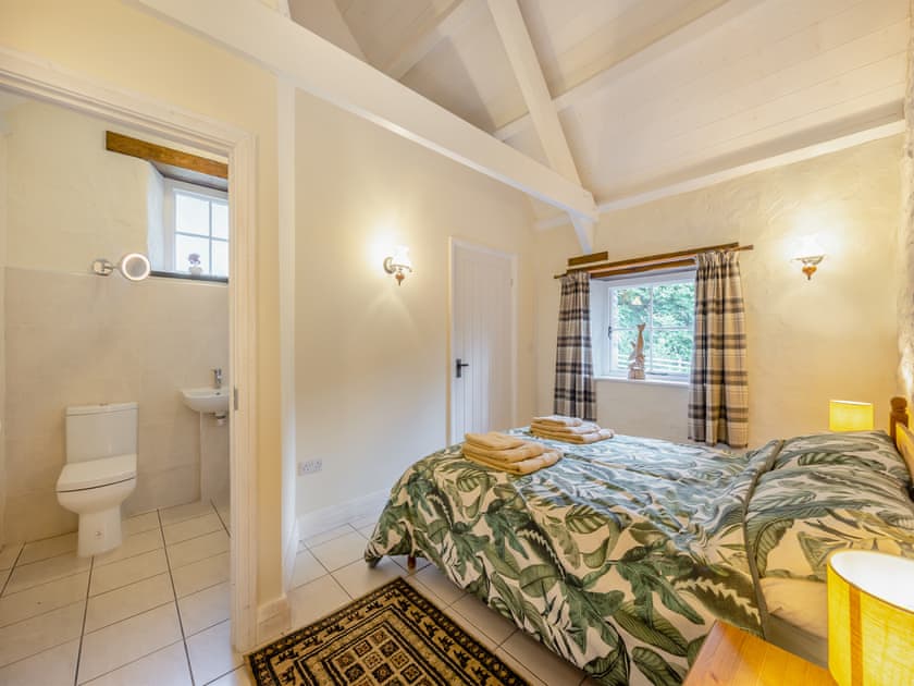 Double bedroom | Penpompren, Blaenpennal, near Aberystwyth