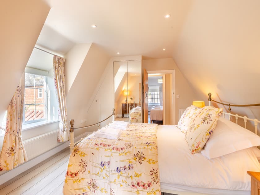 Double bedroom | York Cottage, Thornham, near Hunstanton