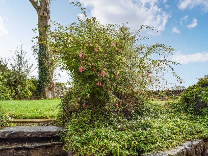 Garden | Gable End Cottage, Ingleton