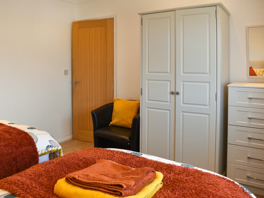 Twin bedroom | Wylandre, Amlwch