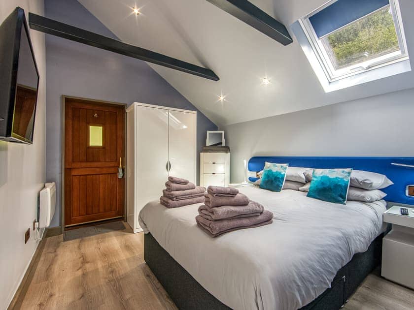 Double bedroom | Dundonald Landing - Palm 1 - Dundonald Landings, Oban