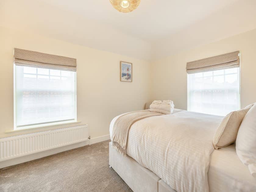 Double bedroom | Royal Oak Cottages- The Cooperage - Royal Oak Cottages, Wainfleet, near Skegness