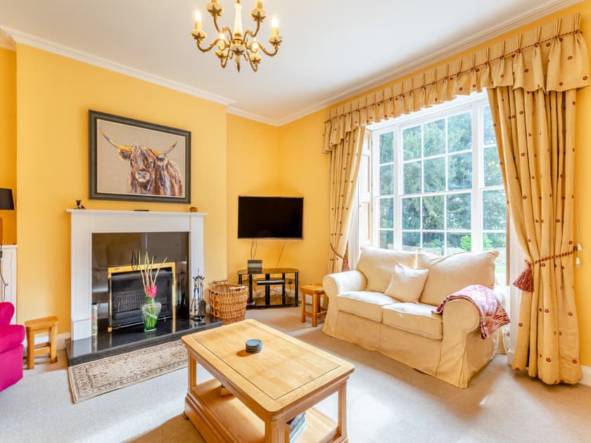 Living room | Manor Farm House - Piggyback Barns, Sculthorpe, Fakenham