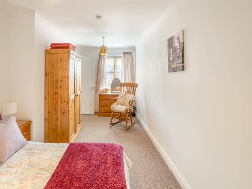 Double bedroom | Hill Top Cottage - Fair Isle Holiday Cottages, Newport