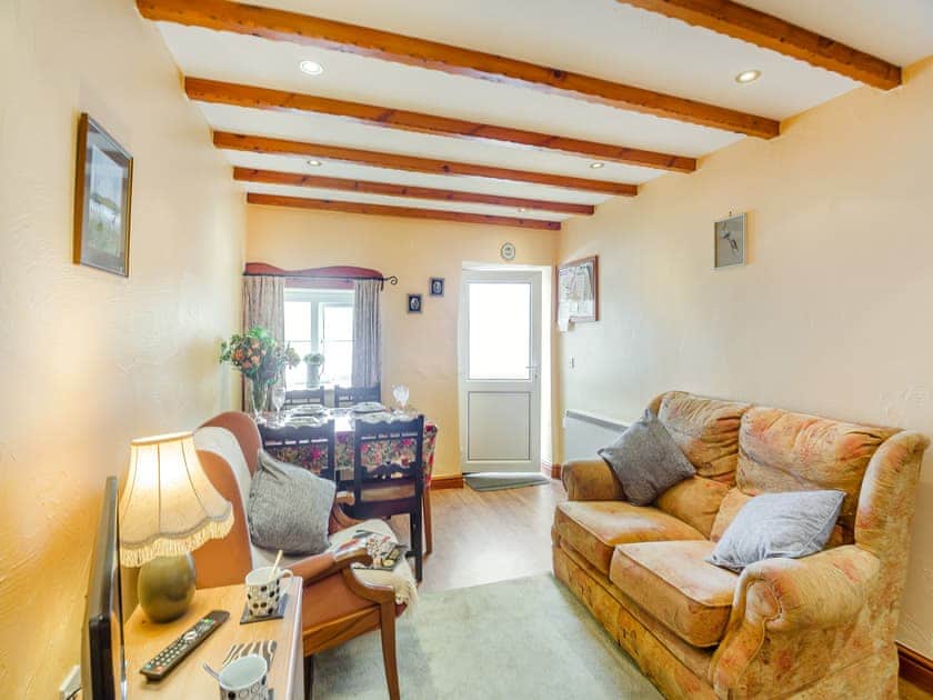 Living room/dining room | Ty Canol, Rhiw, near Aberdaron