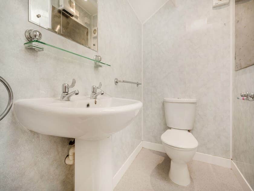 Bathroom | Ty Canol, Rhiw, near Aberdaron