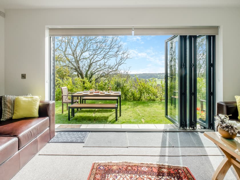 Open plan living space | Trafalgar - Fair Isle Holiday Cottages, Newport
