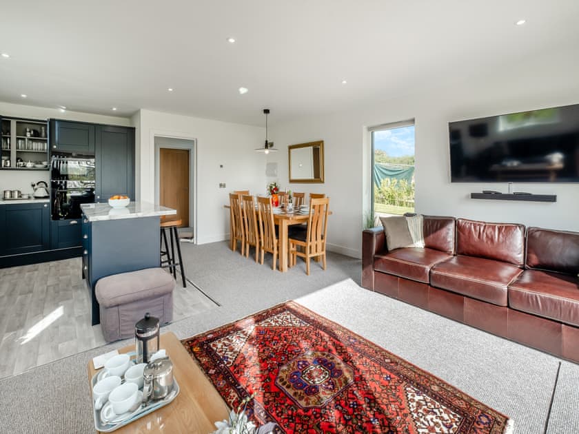 Open plan living space | Trafalgar - Fair Isle Holiday Cottages, Newport
