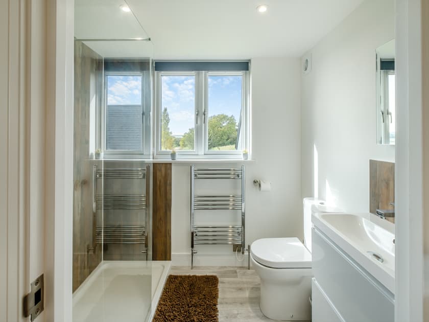 Shower room | Trafalgar - Fair Isle Holiday Cottages, Newport