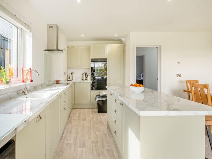 Kitchen area | Viking - Fair Isle Holiday Cottages, Newport
