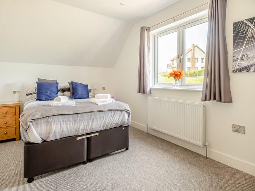 Double bedroom | Viking - Fair Isle Holiday Cottages, Newport