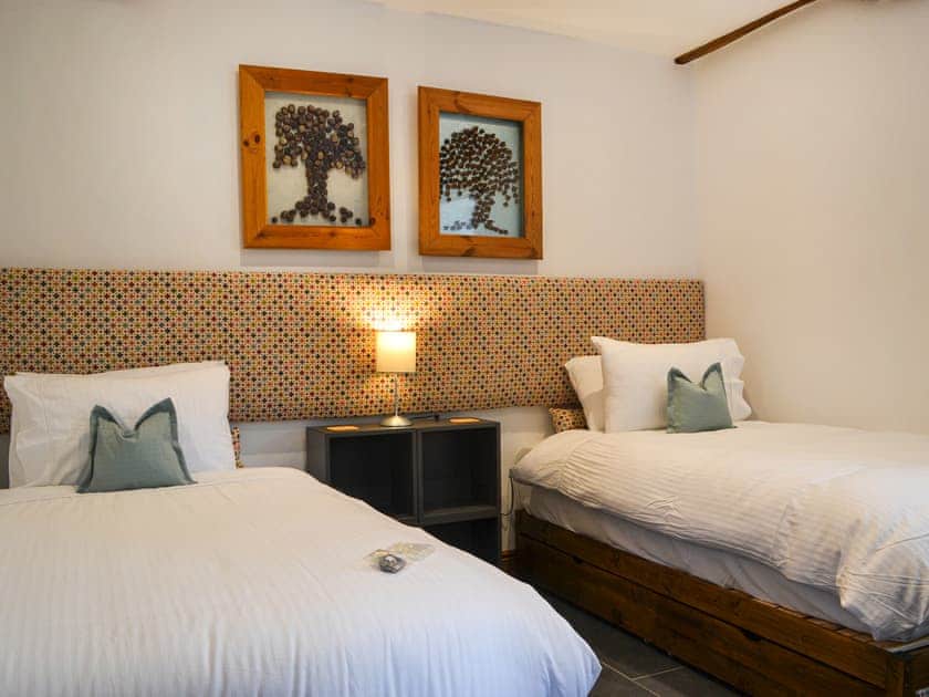 Twin bedroom | The Old Stables, Nordham, near Brough