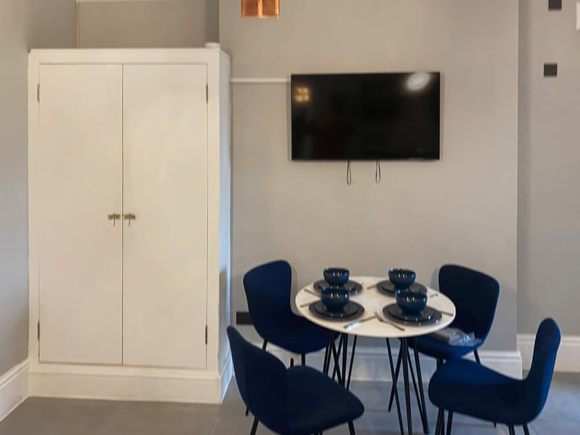 Dining Area | Frankfurt Flat - Eversleigh Holiday Homes, Matlock