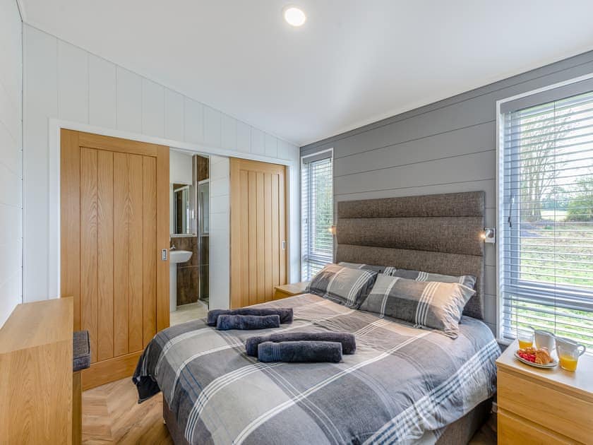 Double bedroom | Billy Goat Lodge - Chadwick Bank Holiday Lodges, Chadwick, near Worcester