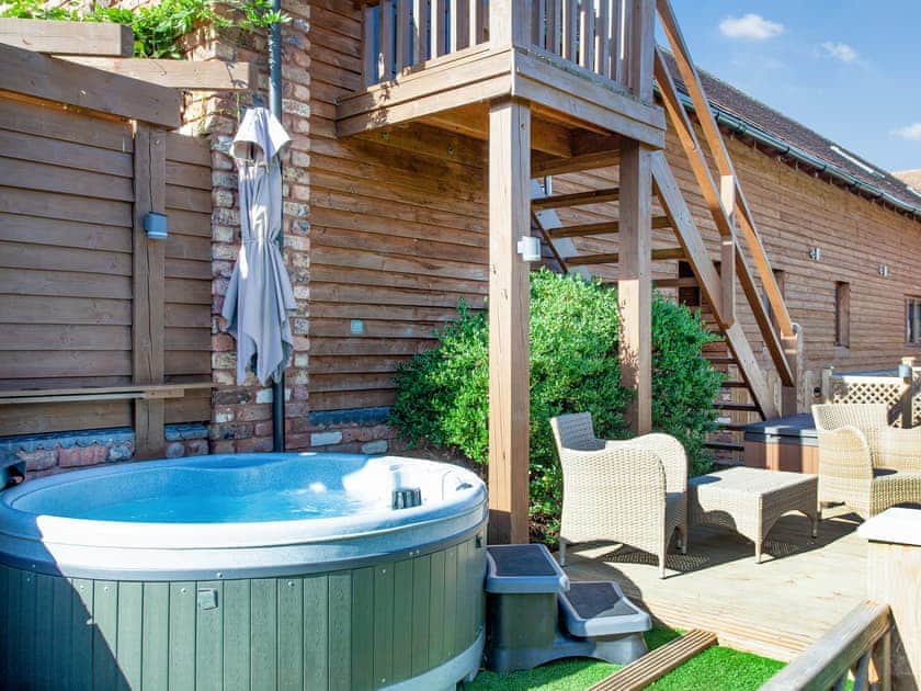 Hot tub | Orchard View - Sunnyfield, Bilbrook, Minehead