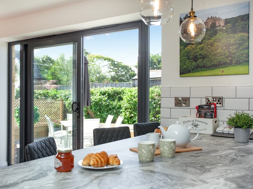 Dining Area | Brook Cottage - Sunnyfield, Bilbrook, Minehead
