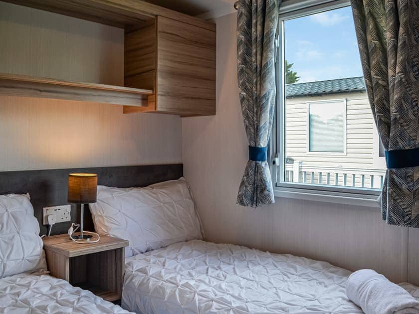 Twin bedroom | Merse Place 154 - Bonnie Escapes, Southerness
