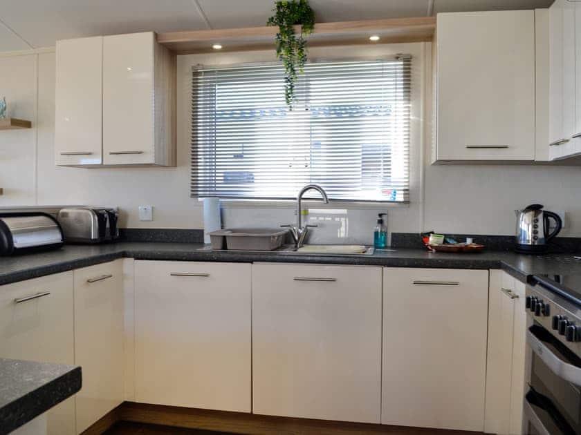 Kitchen | Morning Sunrise - Bonnie Escapes, Southerness