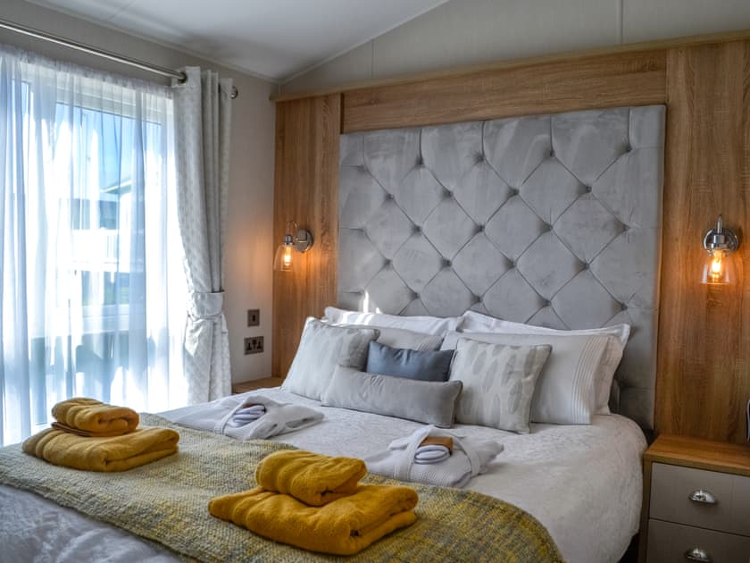 Double bedroom | Gill Bay - Bonnie Escapes, Southerness