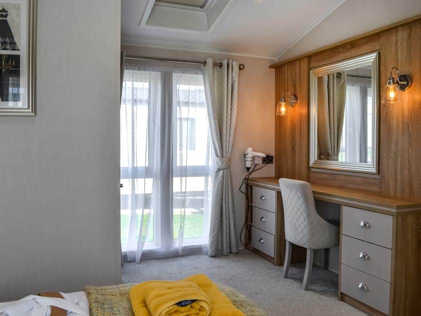 Double bedroom | Gill Bay - Bonnie Escapes, Southerness