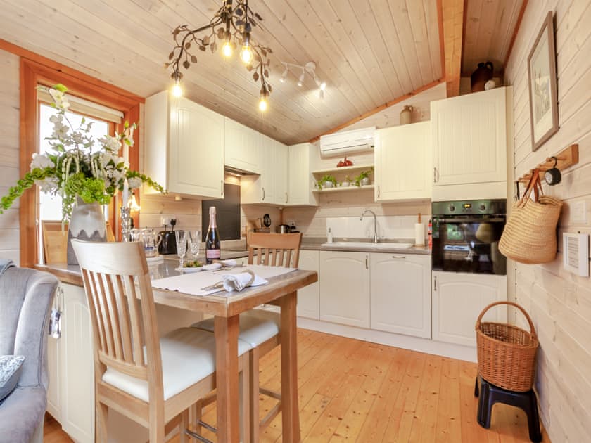 Open plan living space | The Lodge, Hurstpierpoint