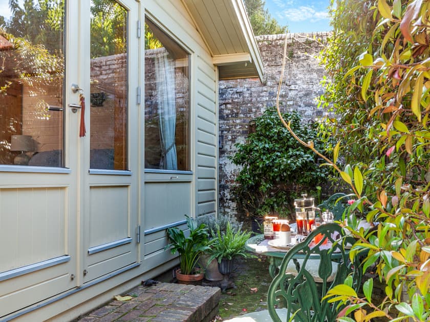 Exterior | The Lodge, Hurstpierpoint