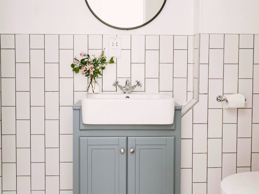 En-suite | Shaftesbury - Moorleaze, Witham Friary, Frome
