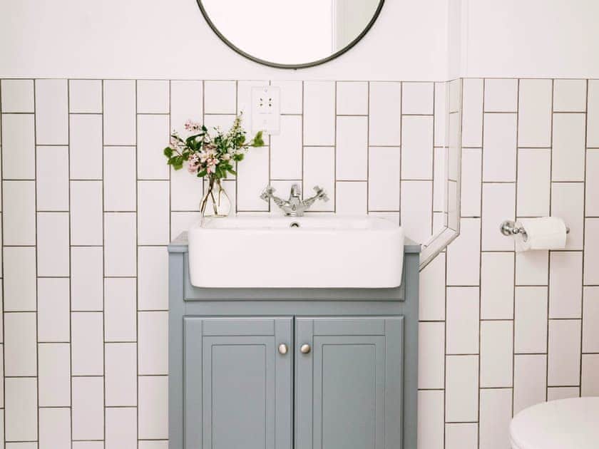 En-suite | Wells - Moorleaze, Witham Friary, Frome