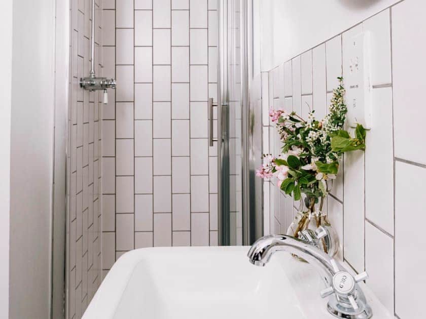 En-suite | Wells - Moorleaze, Witham Friary, Frome