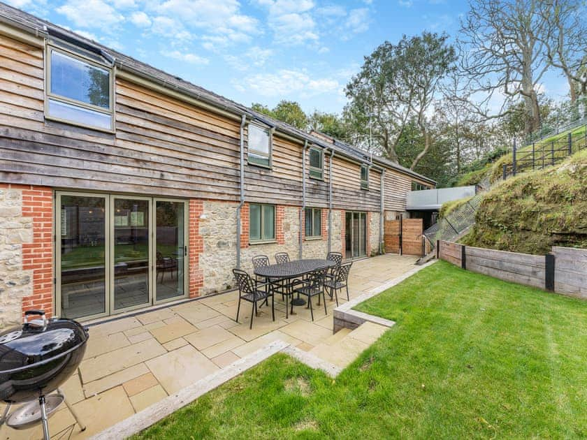 Garden | Property 3 - Rew Farm Barns, Ventnor